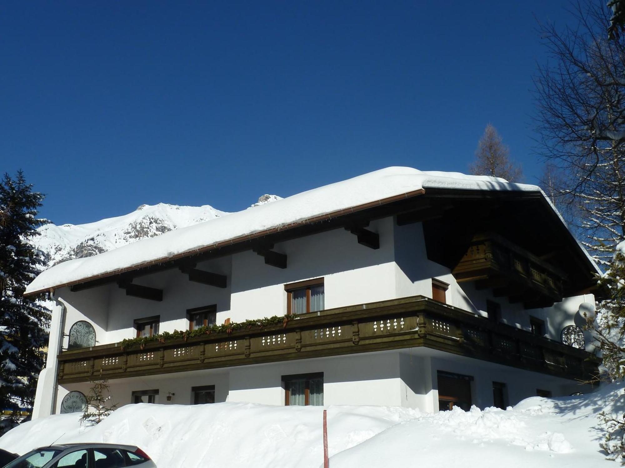 Pension Holzmann Leutasch Exteriör bild