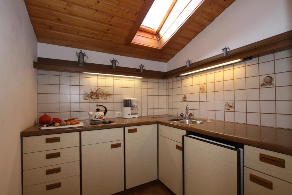 Pension Holzmann Leutasch Rum bild